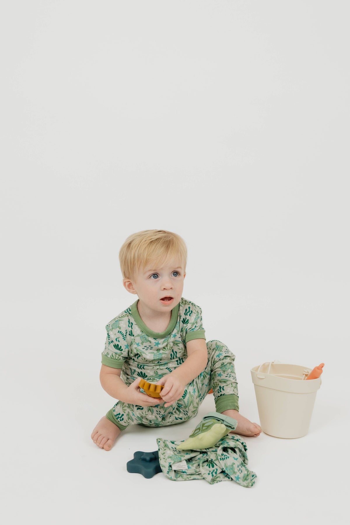 Save the Sea Turtles Short Sleeve Pajama Set